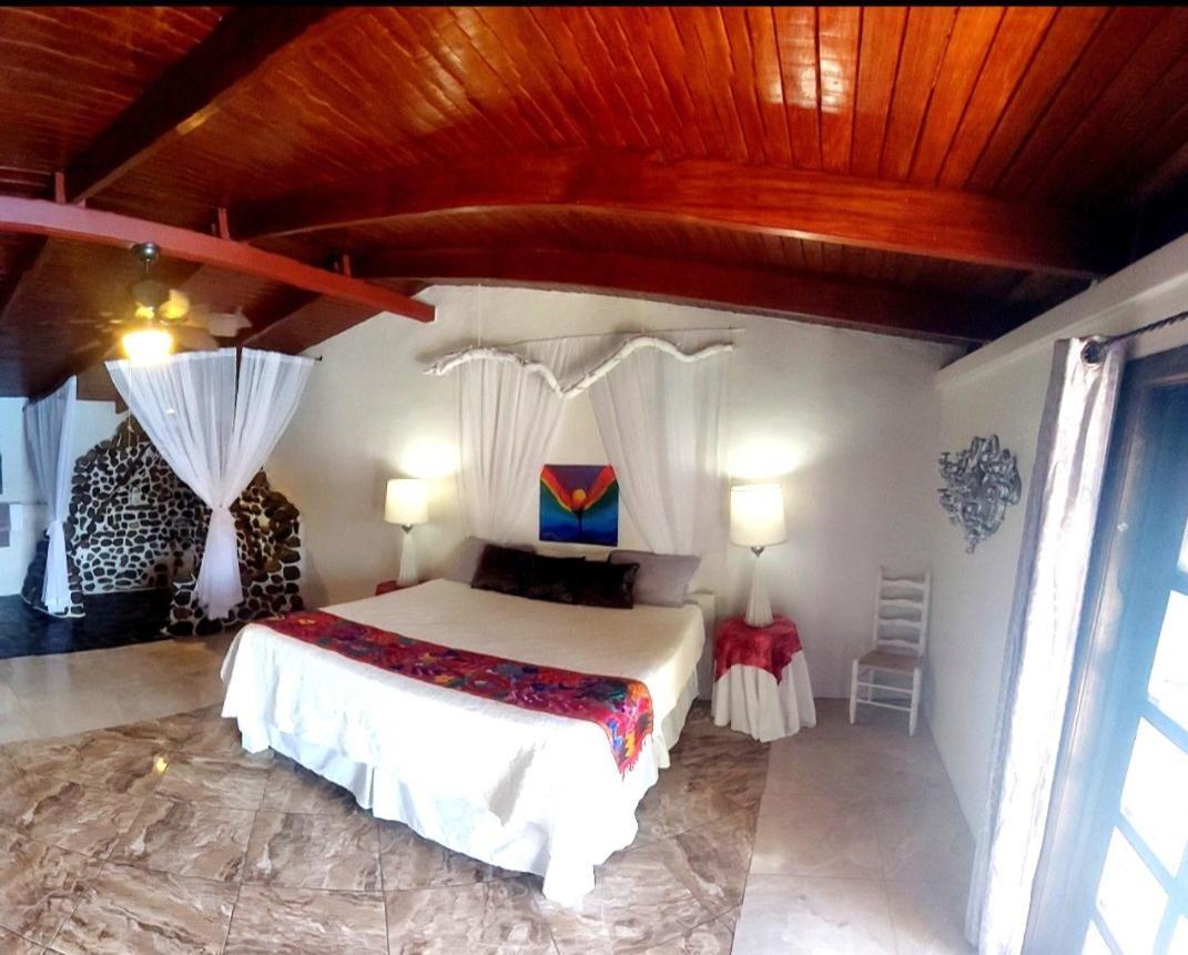 Toucan Lane Hotel And Restaurant Нуево Аренал Екстериор снимка